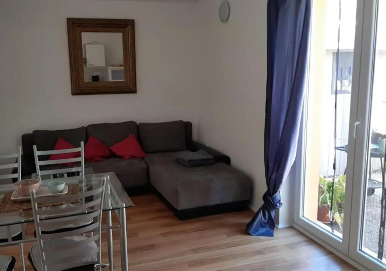 Apartment Shankini 풀라
