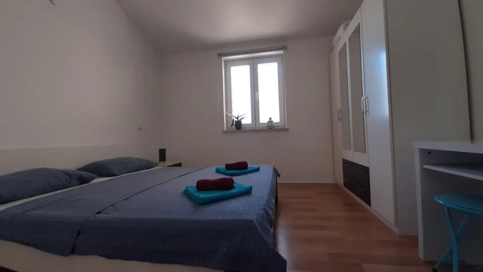 Apartment Shankini Pula 0*,  Kroatien